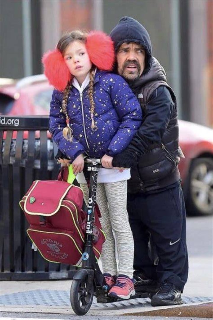 Peter Dinklage with his daughter pics