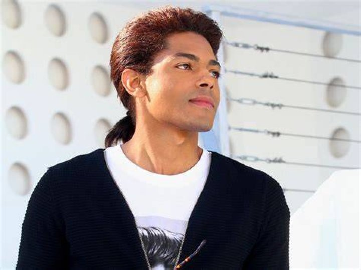 PHOTOS Is Brandon Howard Michael Jackson's son? Who is B. Howard?
