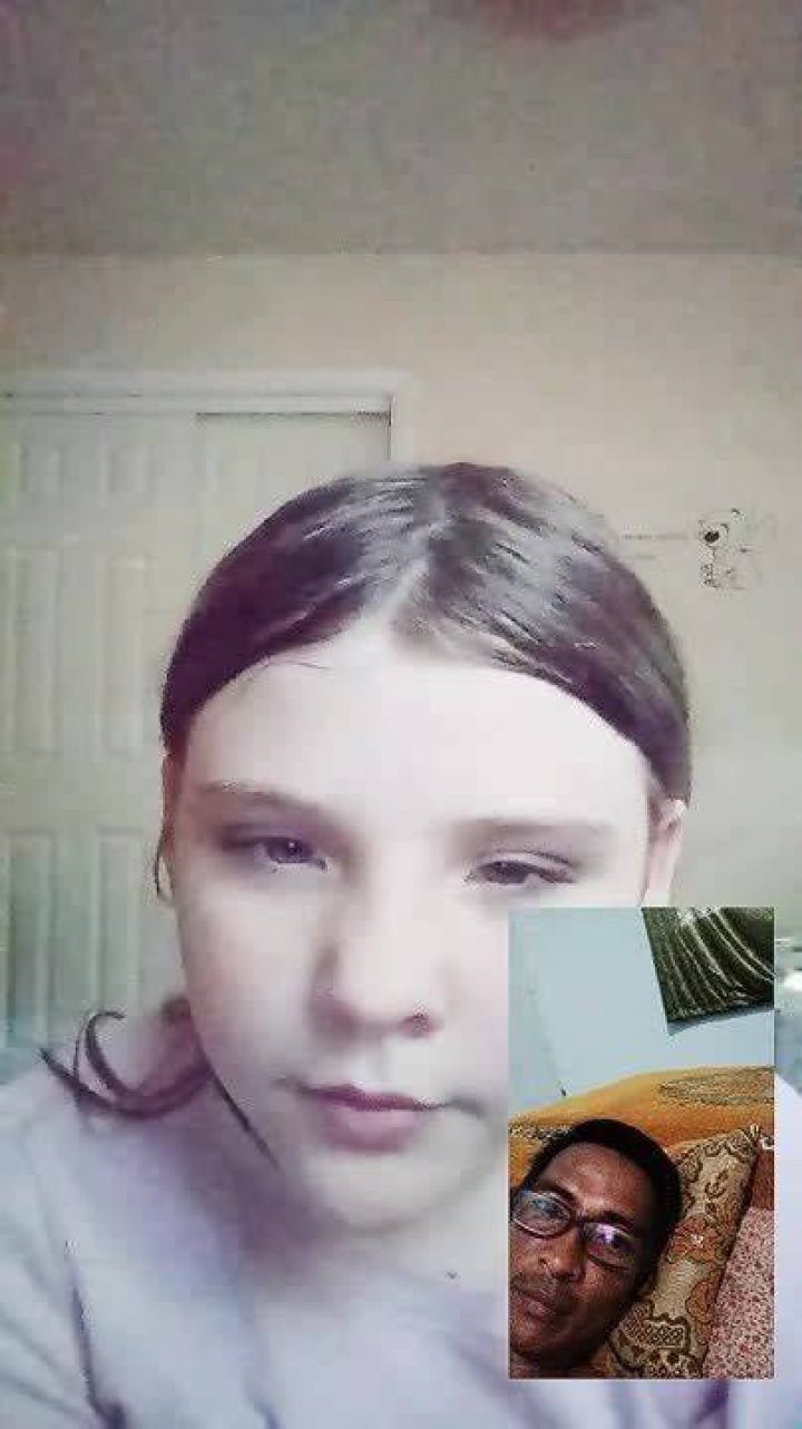 Picstar Camkitty Omegle Periscope Avi Telegraph Images and Photos finder
