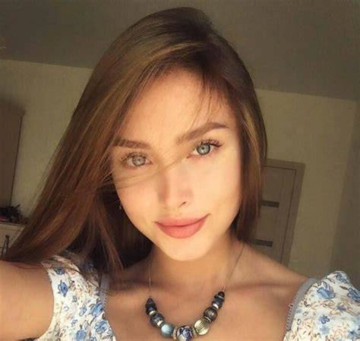 Pictures of Pretty Girls Anna Malygon