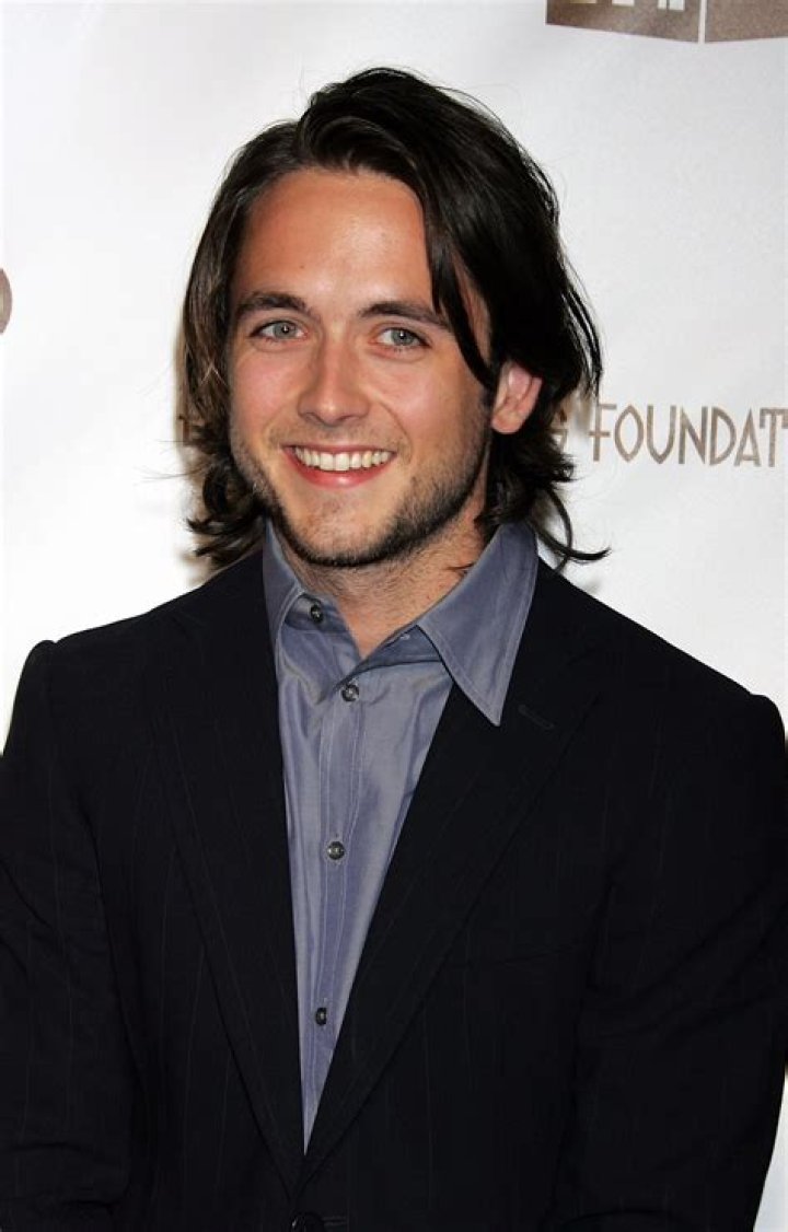 Poze Justin Chatwin Actor Poza 215 din 254 CineMagia.ro