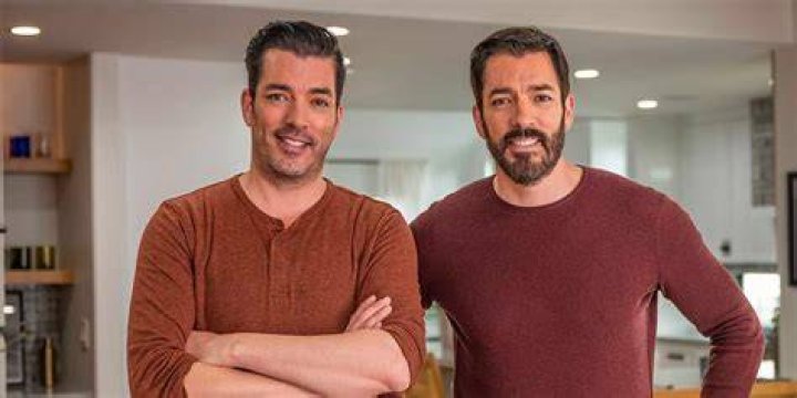Property Brothers' Drew Scott Is Engaged I'm 'the Luckiest Man'