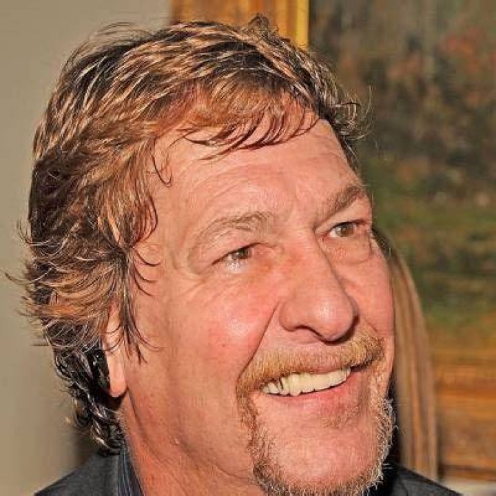 Ron Deutschendorf Bio, Age, Net Worth, Salary, Married, Facts