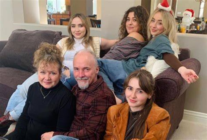 Sabrina Carpenter Family Video With Parents and Boyfriend YouTube