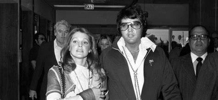 Satnin' Meaning in Elvis, Explained