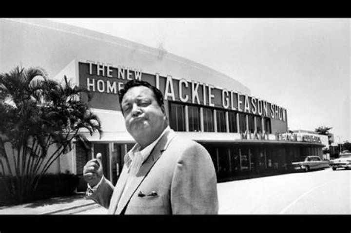 See Inside Jackie Gleason's Amazing 'UFO House' Parade