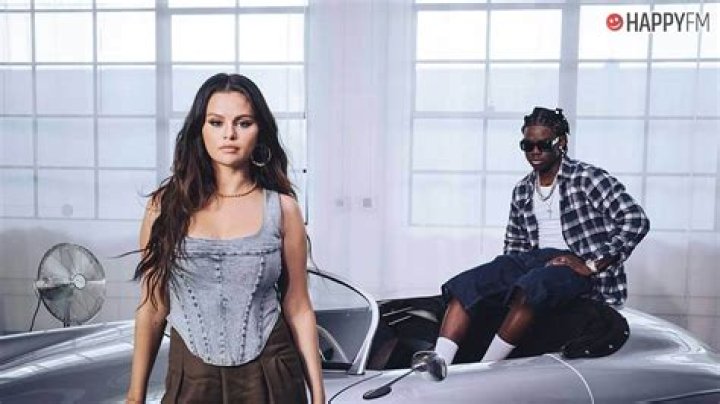 Selena Gomez Shut Down BodyShamers Who Criticized Her 2023 Golden