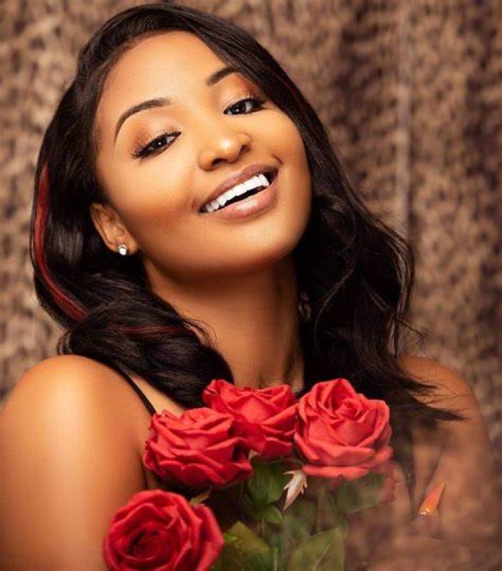 Shenseea Biography Age Career Husband Parents Son Net Worth My XXX