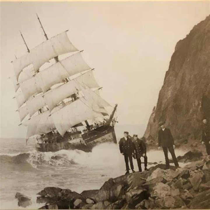Shipwreck Sunday Glenesslin Vancouver Maritime Museum