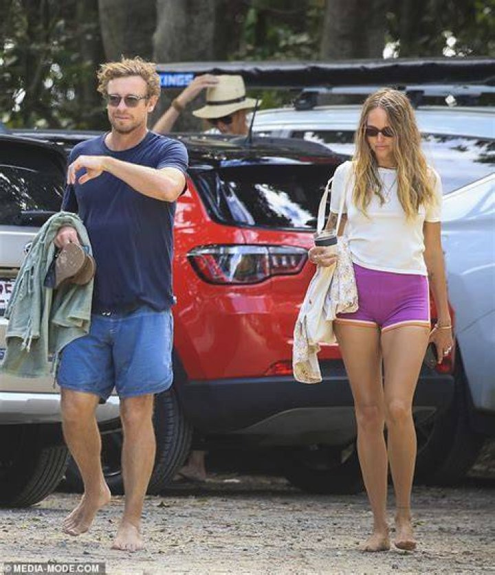 Simon Baker gets VERY handsy with bikiniclad new lover Laura May Gibbs