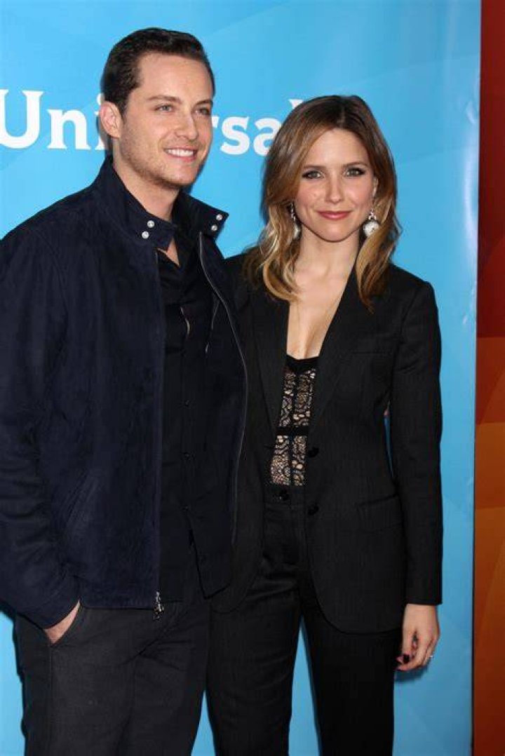 Sophia Bush & Jesse Lee Soffer Chicago Pd Cast, Chicago Shows, Chicago