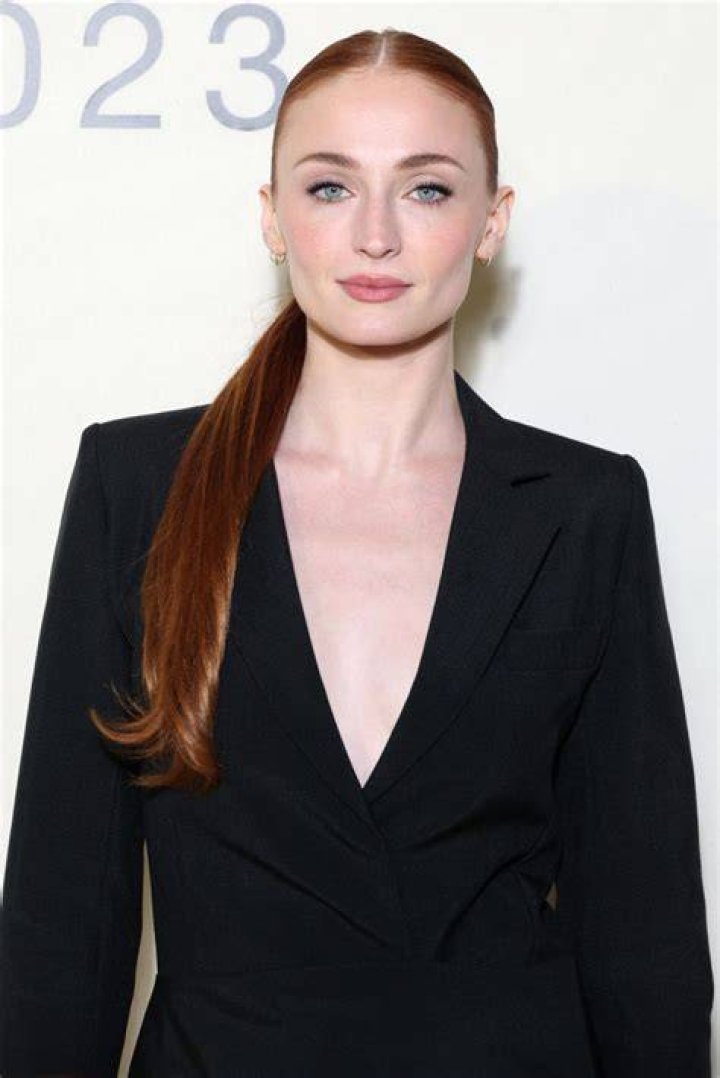 Sophie Turner: Unveiling Her Staggering Net Worth