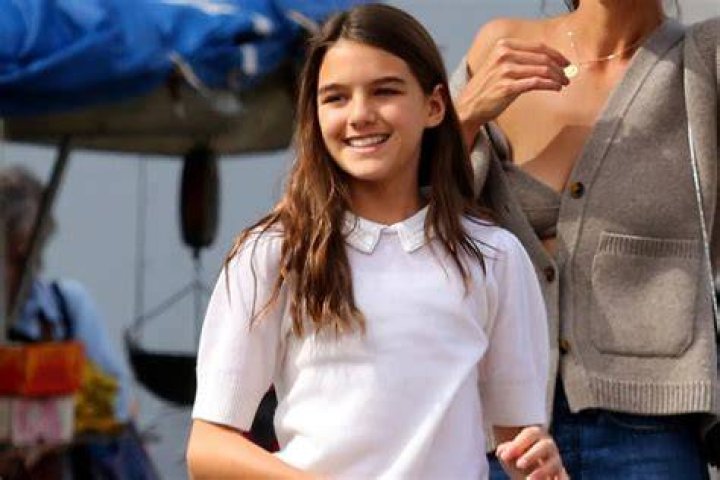 Suri Cruise Through the Years Katie Holmes and Tom Cruise's Child