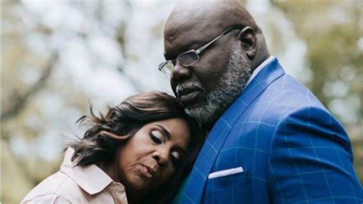 T.D. Jakes & Serita mark 38th anniversary with love P.M. News