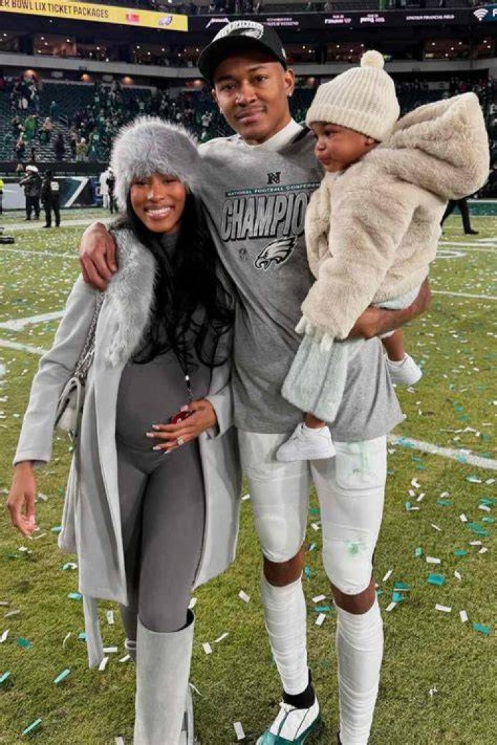 The Family Behind NFL Star DeVonta Smith: A Legacy Of Support And Inspiration