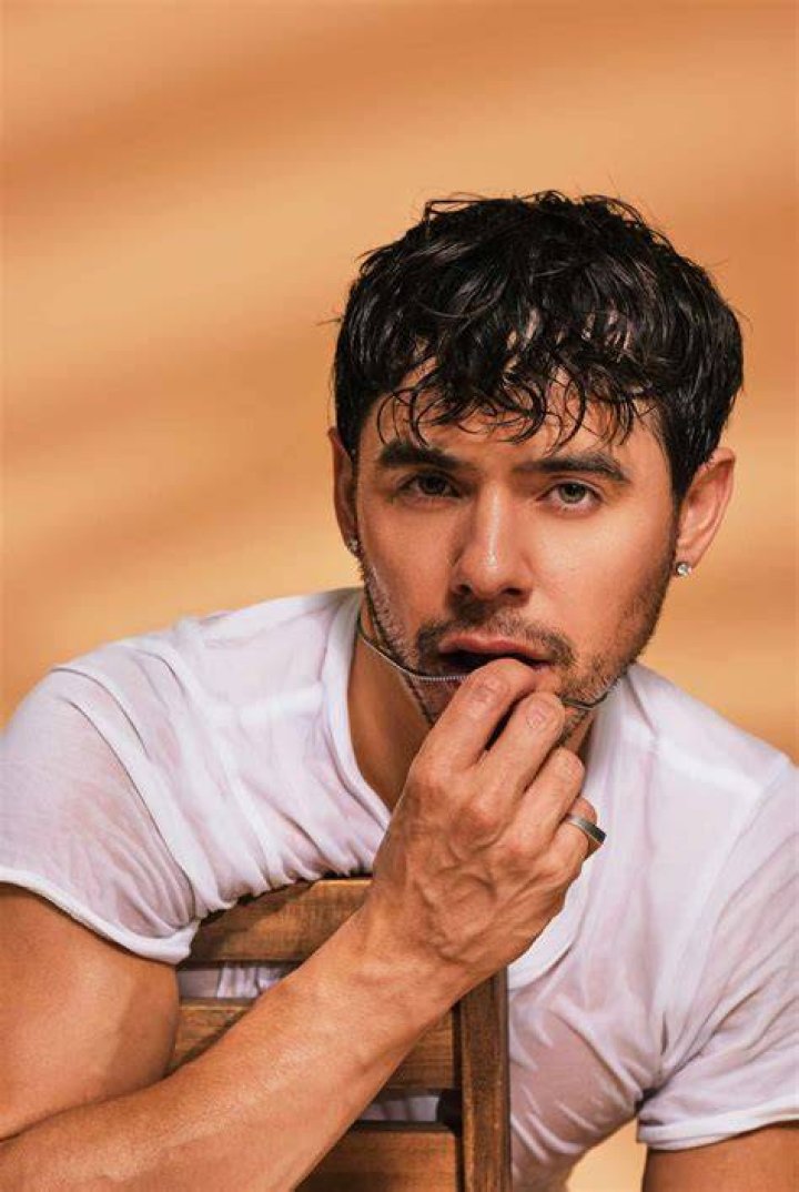 The Inside Story Of David Archuleta's Groundbreaking Surgery