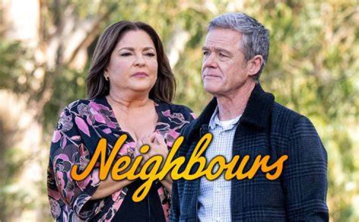 The Neighbours of My Neighbours are Neighbours of Mine (2022) The