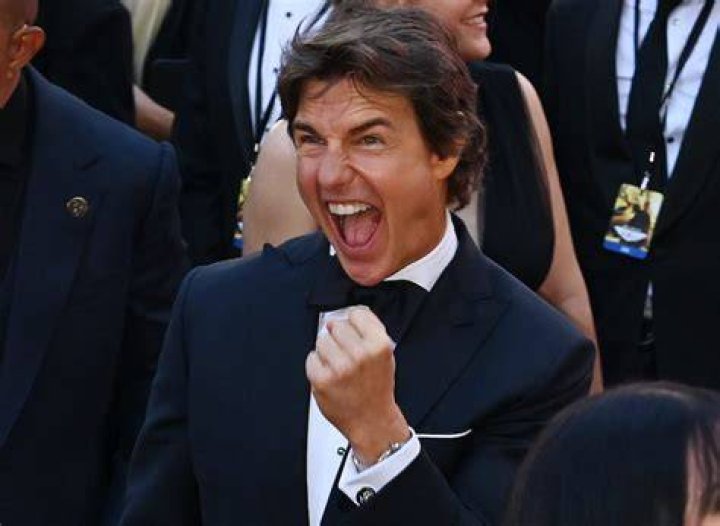 Tom Cruise Net Worth 2022 BioWiki, Age, Height, Weight, Wife, Kids