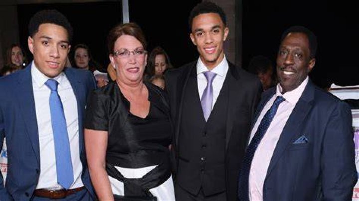 Trent AlexanderArnold Parents Why Does He Still Live With His Mom and