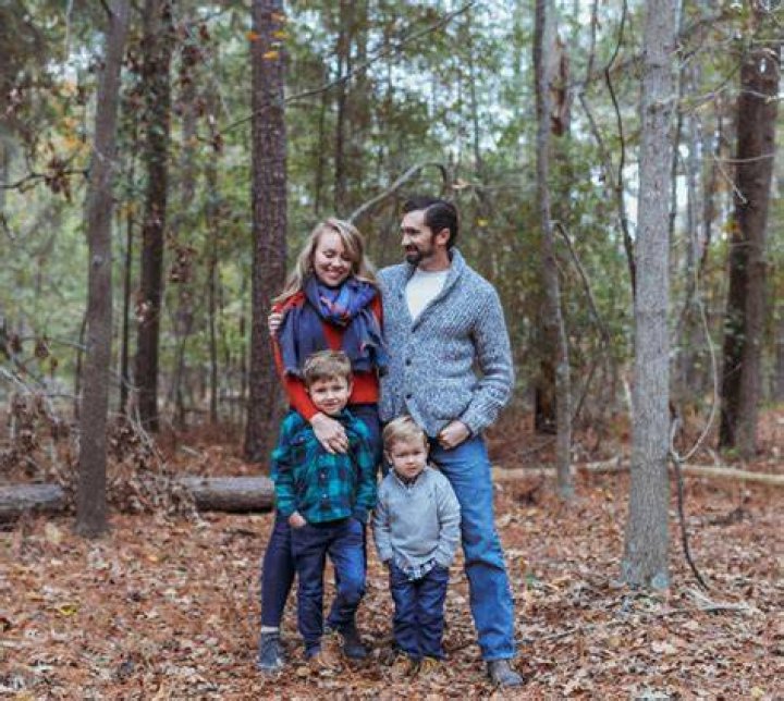 Uncover The Untold Story: Kara Robinson Chamberlain's Husband Revealed