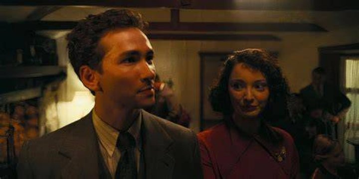 Uncovering The Secrets Of Oppenheimer: Jackie's Pivotal Role