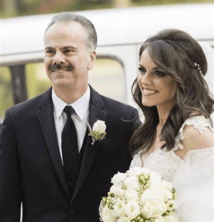 Unveiling The Husband Of Renowned Journalist Andrea Grymes: Secrets Revealed