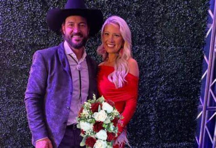 Unveiling The Love Life Of Tony Vitello: Who's His Girlfriend?