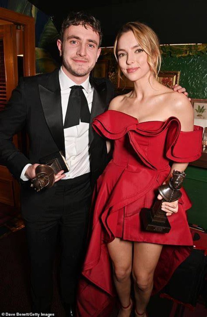 Unveiling The Secrets: Jodie Comer's Boyfriend Revealed