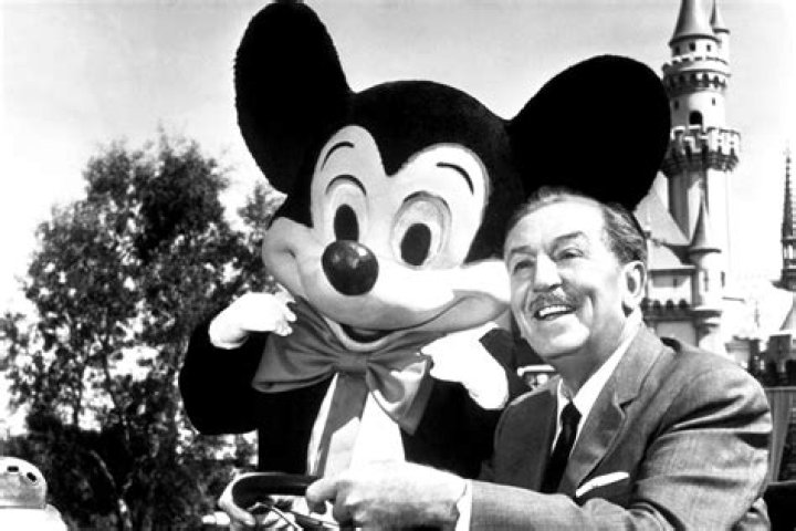 Walt Nauta&rsquo;s Ethnicity, Early Life, Age, Nationality, Career, And Height!