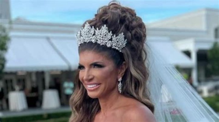 Watch TODAY Excerpt Teresa Giudice&rsquo;s 10K wedding hairstyle used 1,500