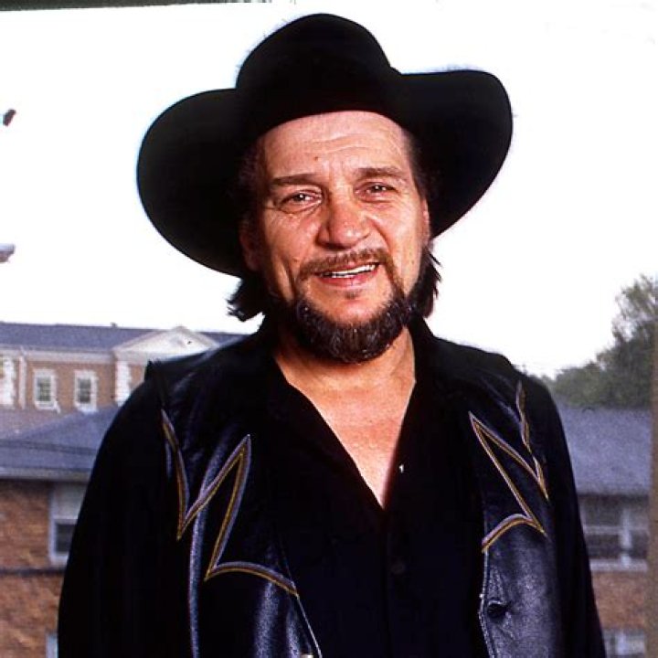 WAYLON JENNINGS 19372002 / Country rebel fought for music, won many fans