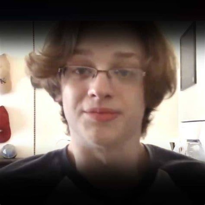 What Caused The Death Of Renowned Hacker Dillon?