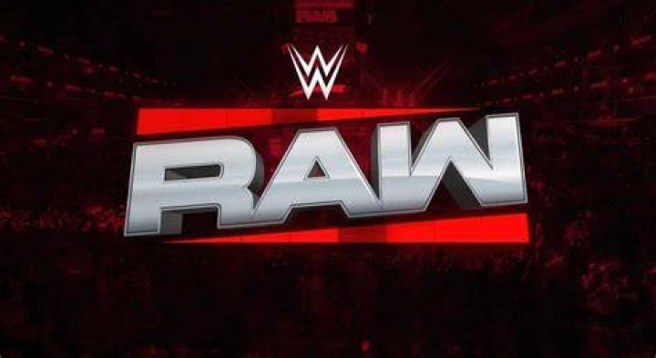 What Happened After WWE RAW?, Becky Lynch Sends Message To Lita, More
