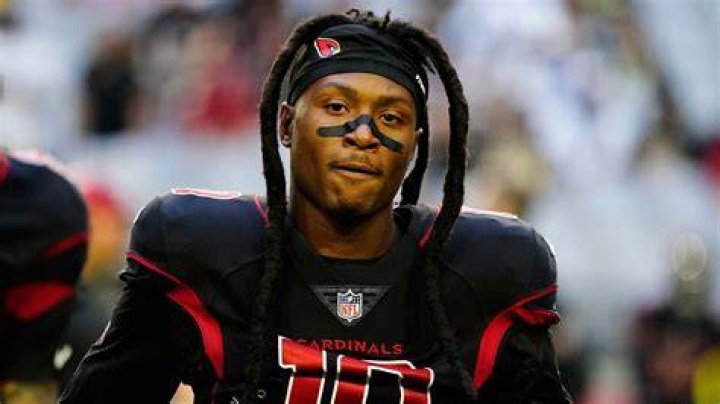 What is DeAndre Hopkins' hotel room story at the NFL Combine 2013? Opoyi