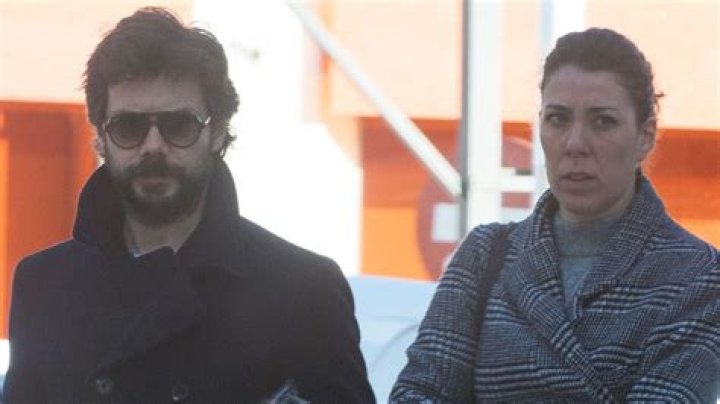 Who Is Blanca Clemente? All About Alvaro Morte's Wife The Artistree