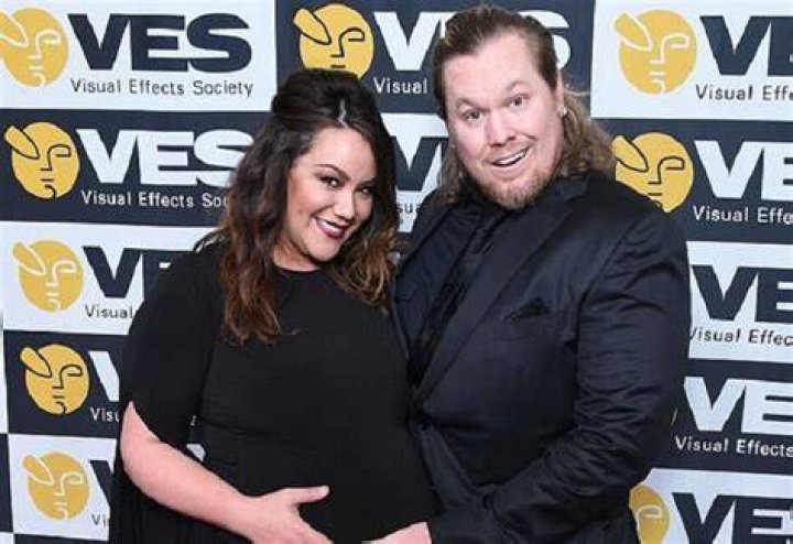 Who Is Katy Mixon Married To? The Answer May Surprise You
