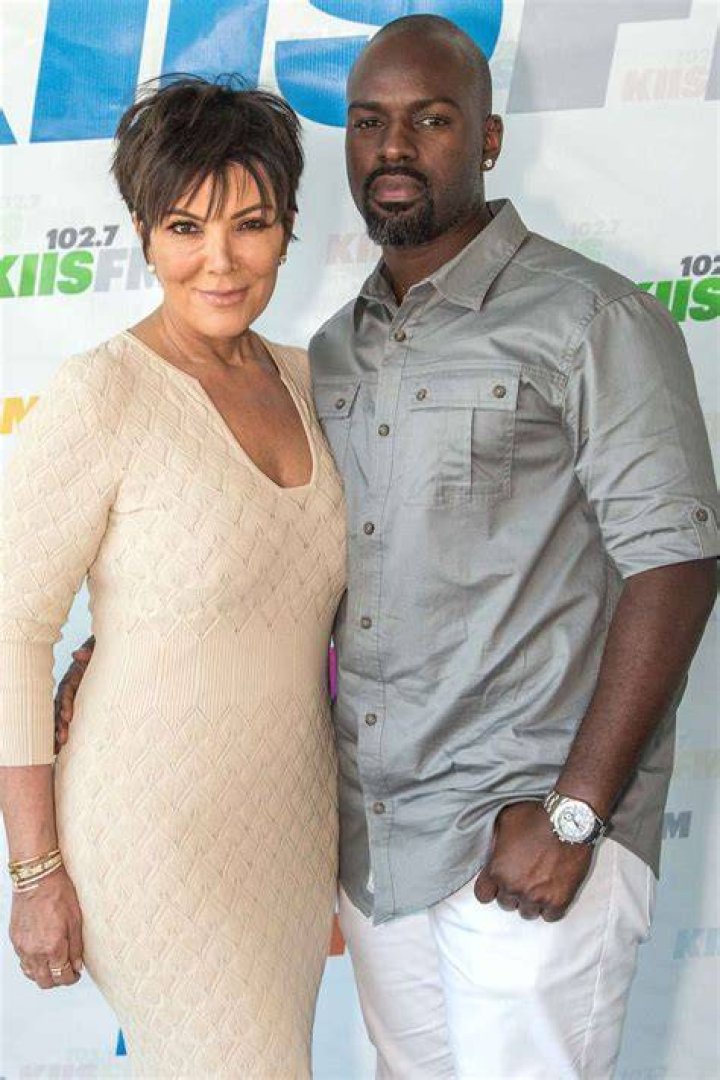 Who Is Kris Jenner Dating Currently Her Previous Relationships otakukart