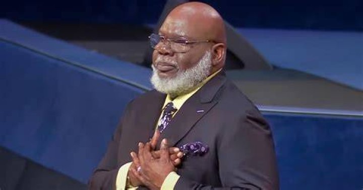 Why Did Td Jakes Goes To Dubai For His Ritual? [The Right Answer] 2022