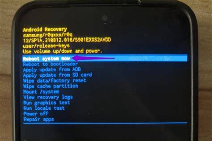 Why is my Android phone charging slow? (6 Possible Reasons)