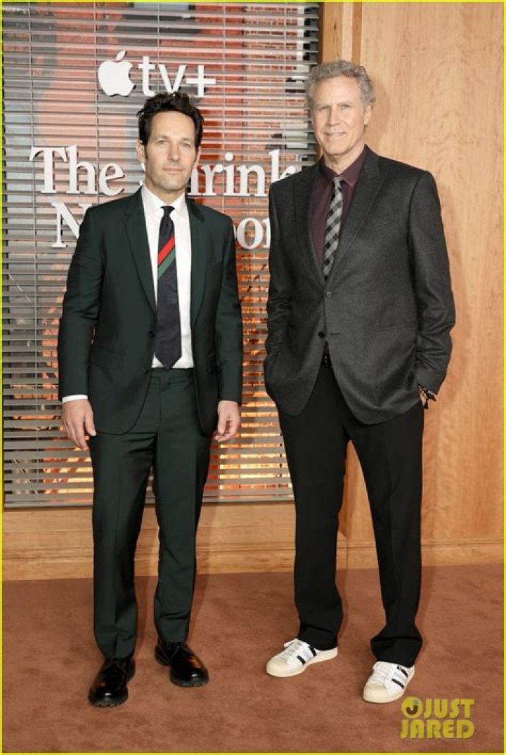 Will Ferrell & Paul Rudd Film a Jewish Funeral Scene for
